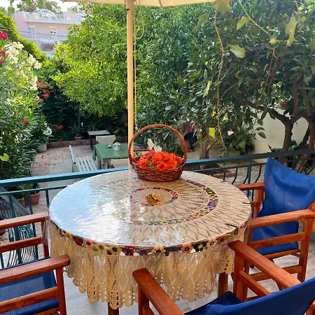 Gardenhouse In The Center Of Corinth